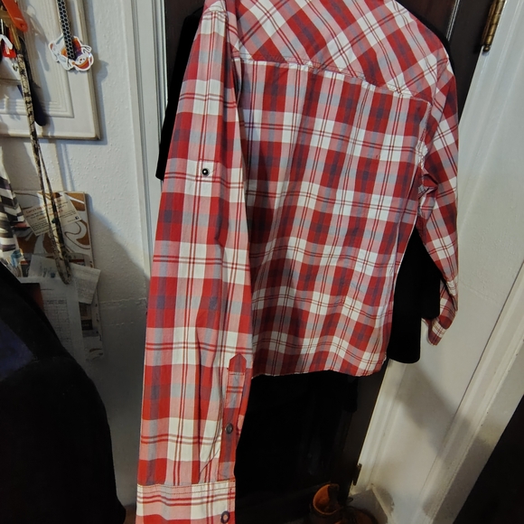 Harley-Davidson Red and White Plaid Men's Shirt - Picture 6 of 9